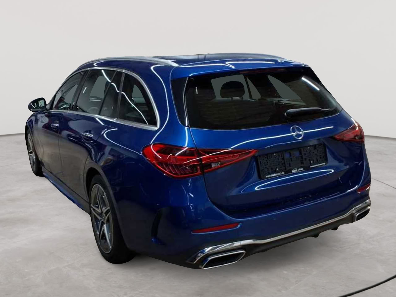 Mercedes-Benz C 300 4Matic T 9G-TRONIC AMG Line 5