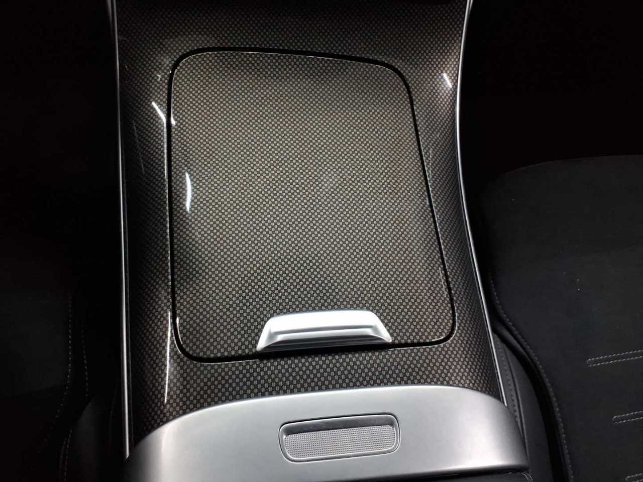 Mercedes-Benz C 300 4Matic T 9G-TRONIC AMG Line 10