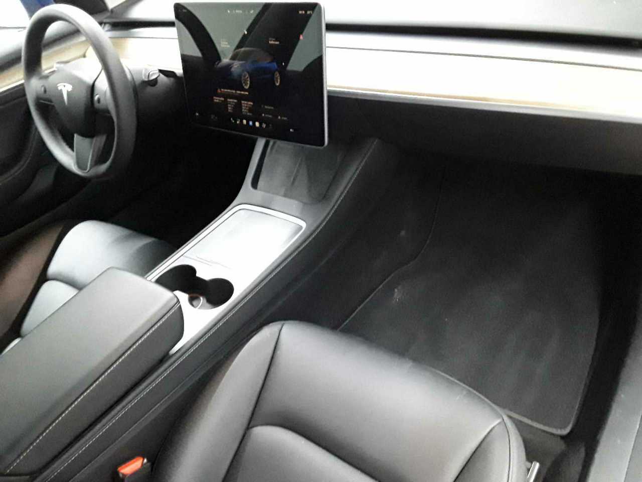 Tesla Model 3 RWD Hinterradantrieb 9