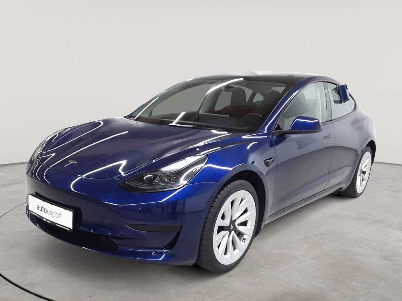 Tesla Model 3 RWD Hinterradantrieb 2