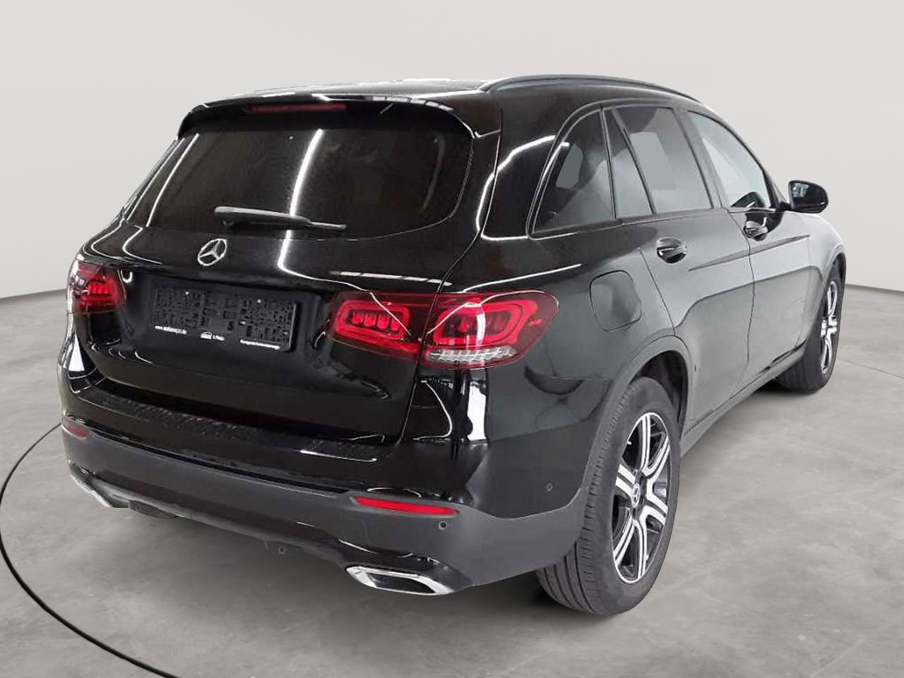 Mercedes-Benz GLC 220 d 4Matic 9G-TRONIC 4