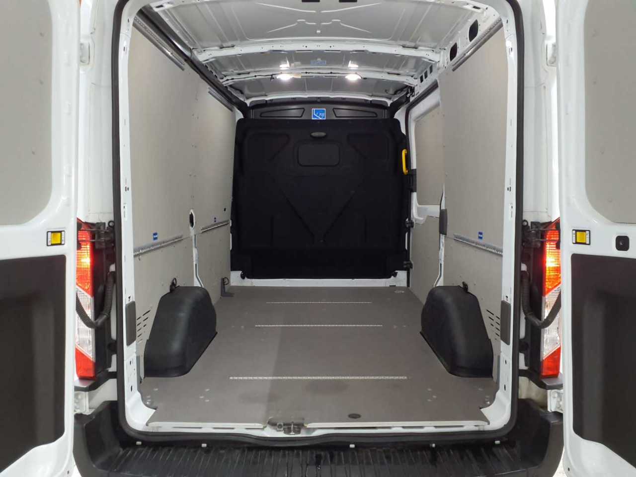 Ford Transit 350 L2H2 Lkw VA Trend 15