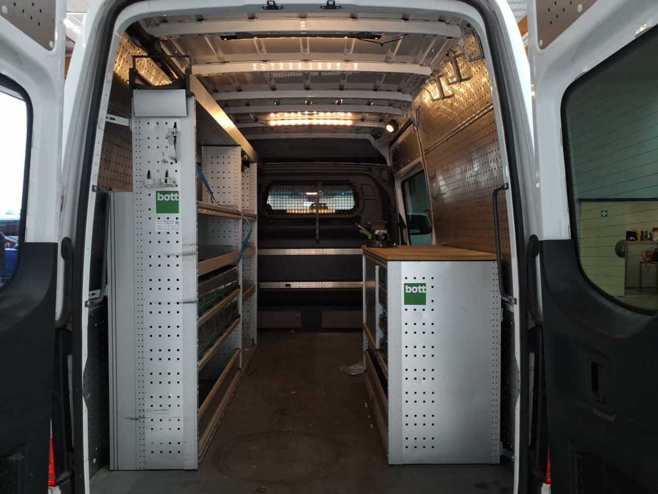 Mercedes-Benz 314 CDI Sprinter Standard HA 15