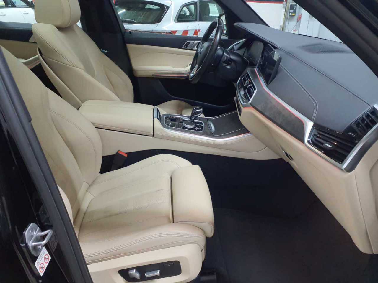 BMW X5 xDrive45e xLine 7