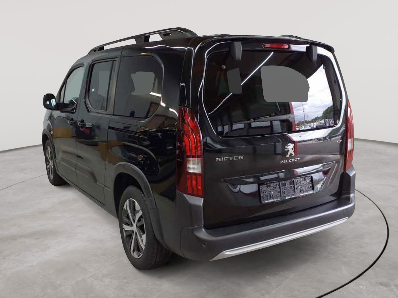 Peugeot Rifter PureTech 130 L2 EAT8 GT 5