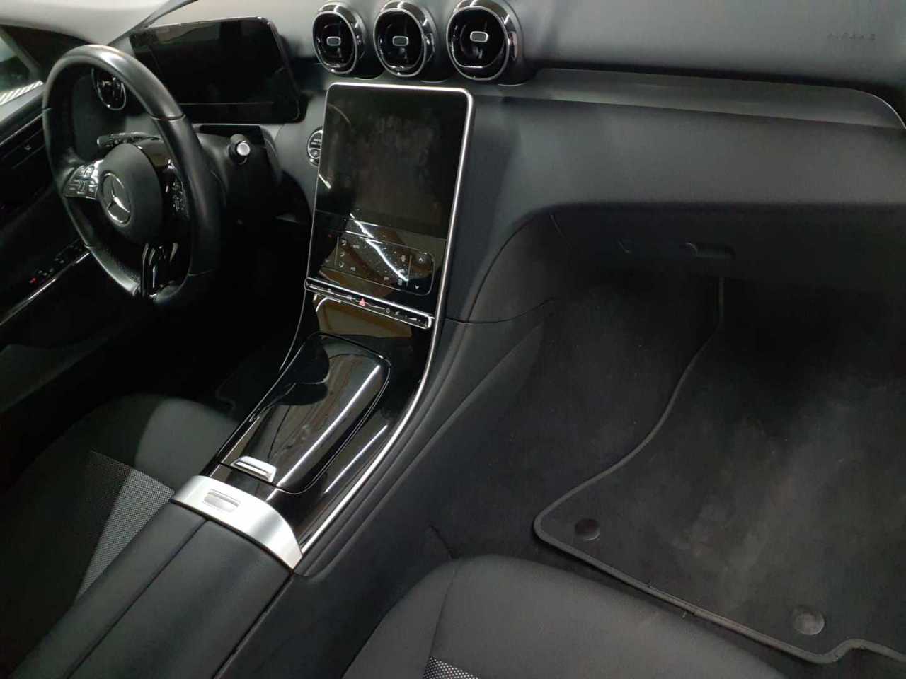 Mercedes-Benz C 200 d T 9G-TRONIC 9
