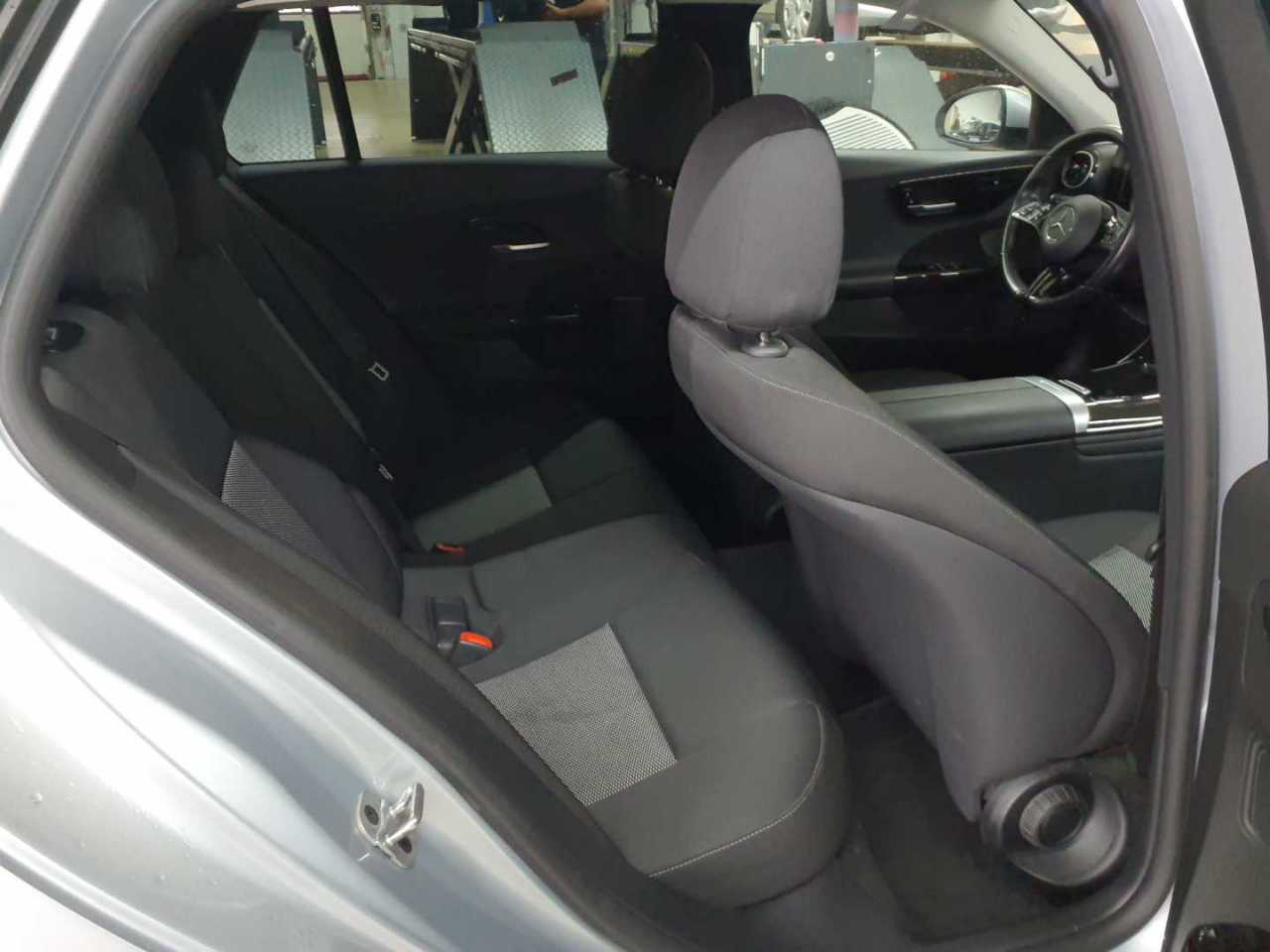 Mercedes-Benz C 200 d T 9G-TRONIC 14