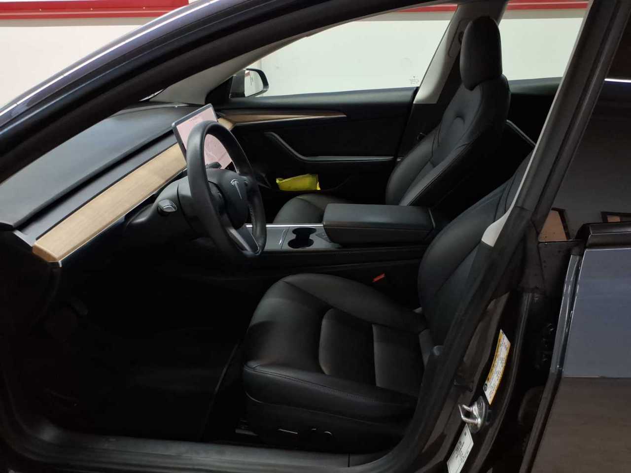 Tesla Model 3 Langstreckenbatt. Allradantrieb Dual Motor 7