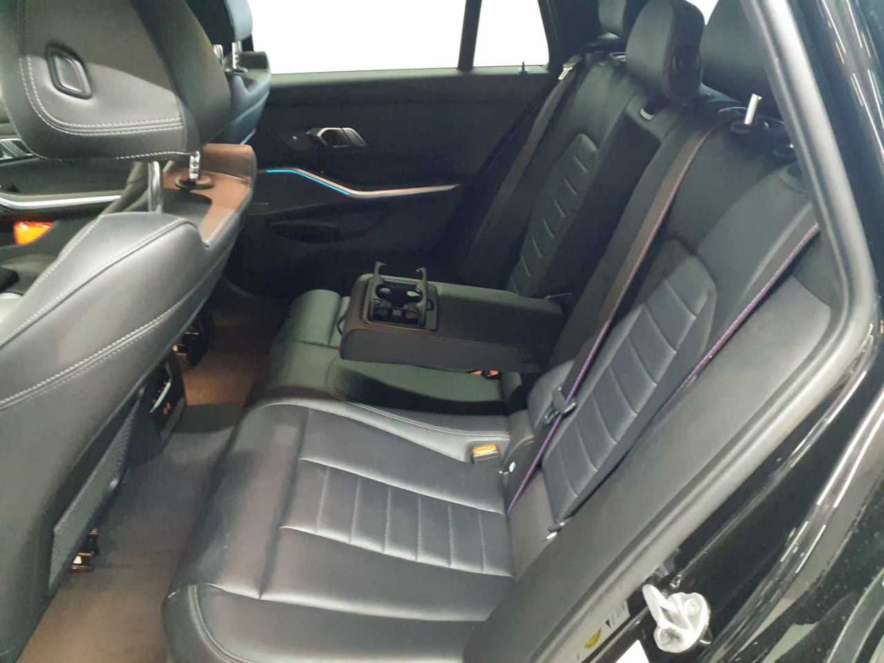 Bmw 320i Touring Aut. 14