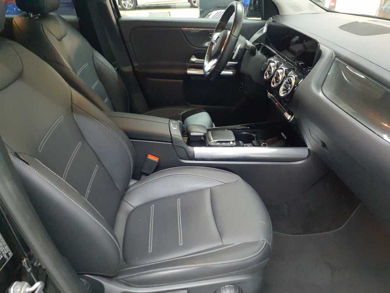 Mercedes-Benz GLA 250 e 8G-DCT AMG Line 8