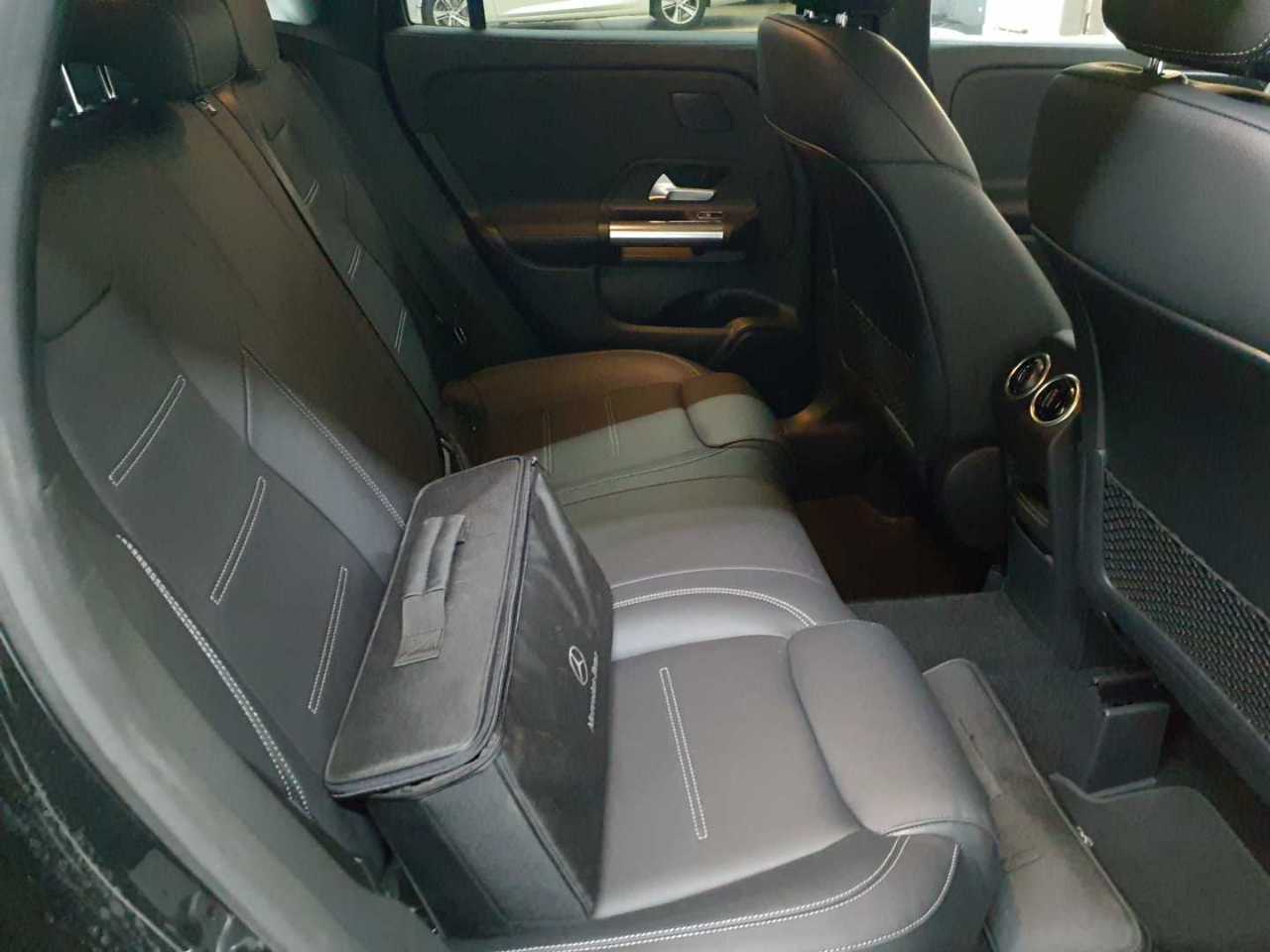 Mercedes-Benz GLA 250 e 8G-DCT AMG Line 14