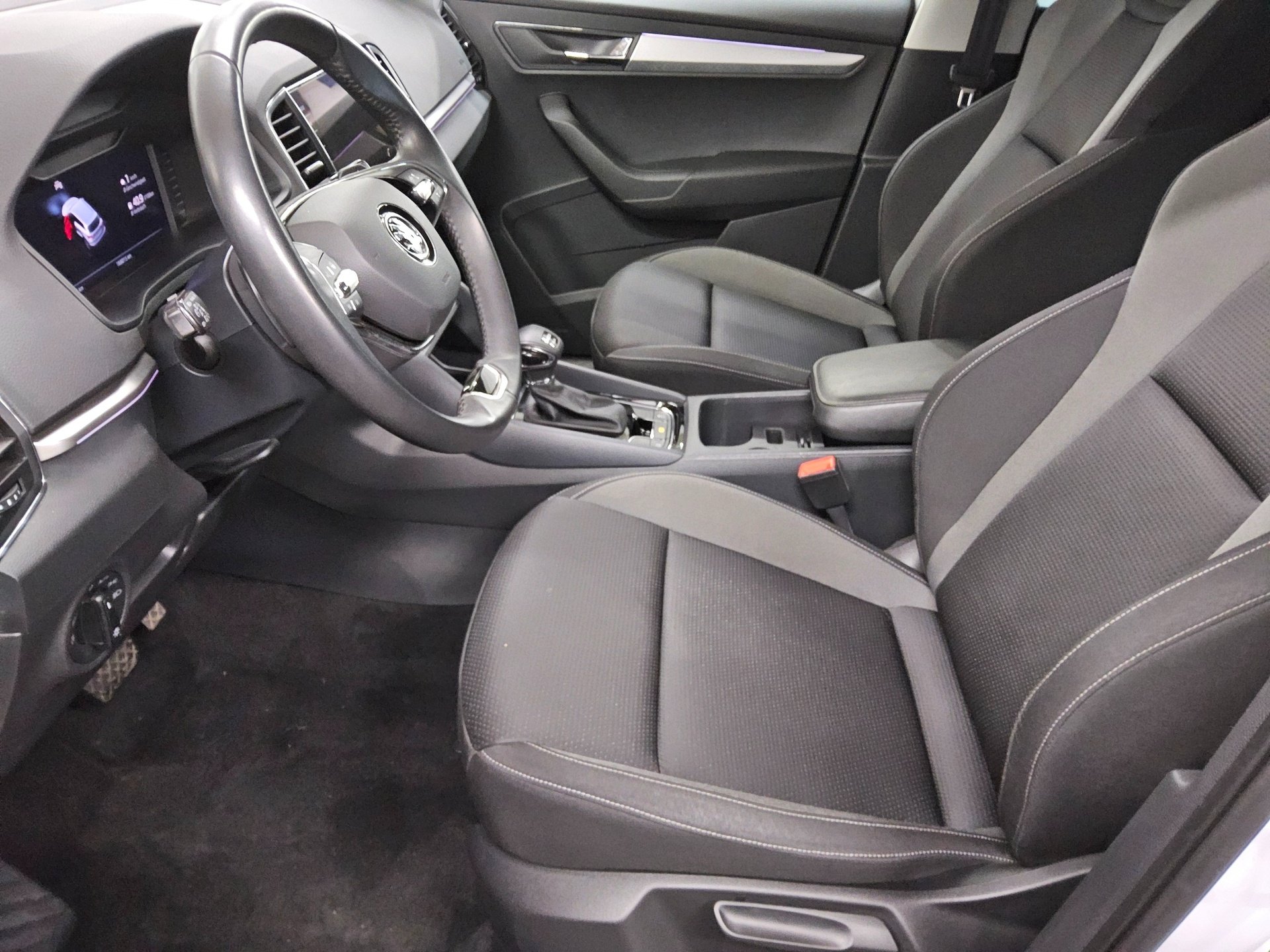 Skoda Karoq 2.0 TDI 4x4 Tour Navi LED vc Tempomat Shz 9