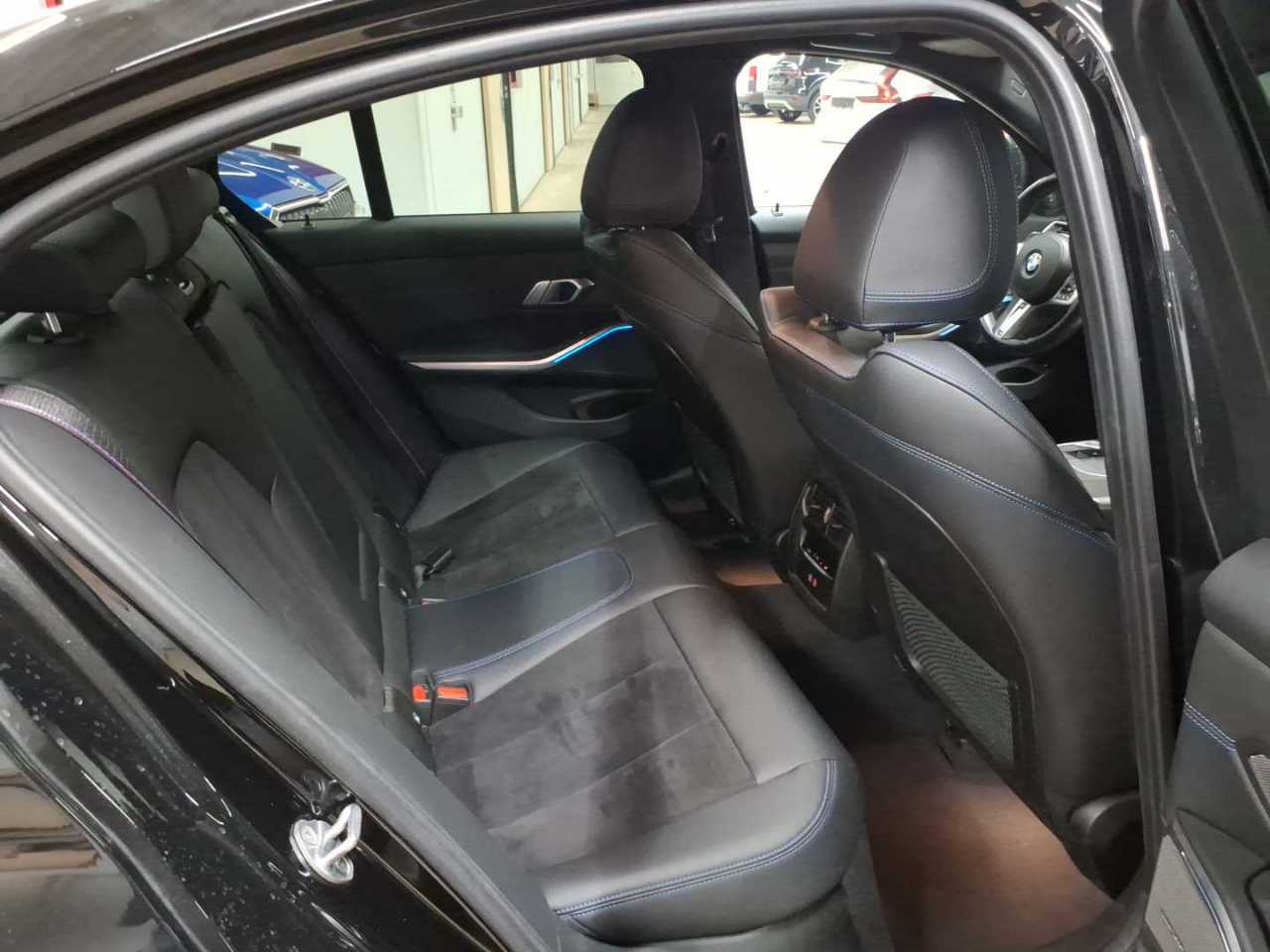 BMW 320d xDrive Aut. 14