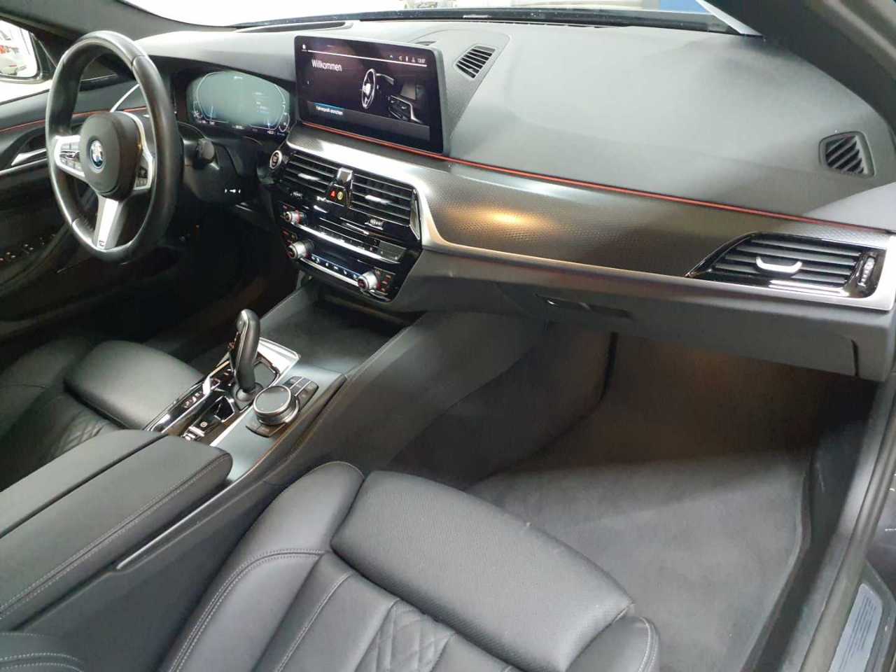 Bmw 530e Touring Aut. 9