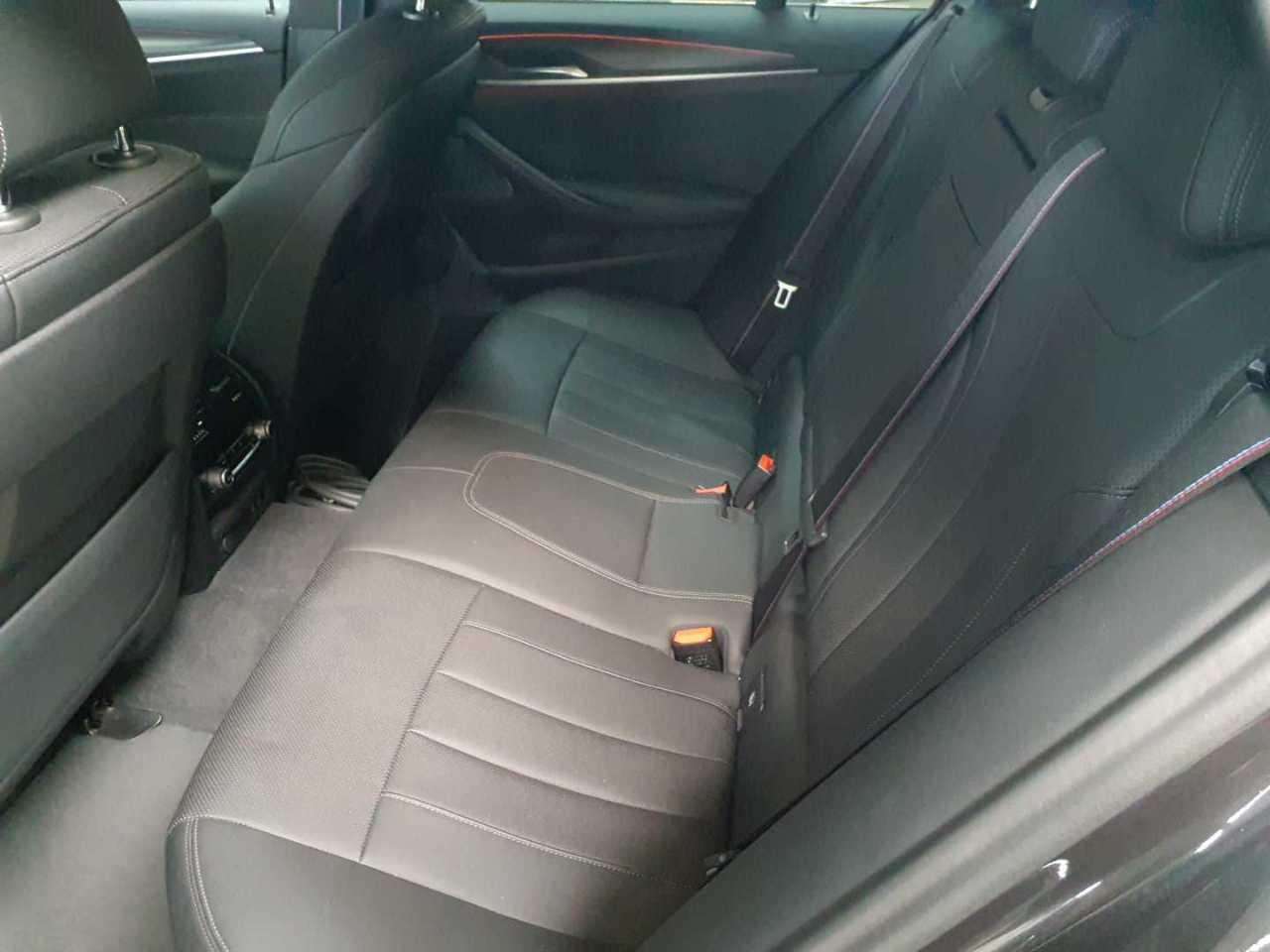 Bmw 530e Touring Aut. 13