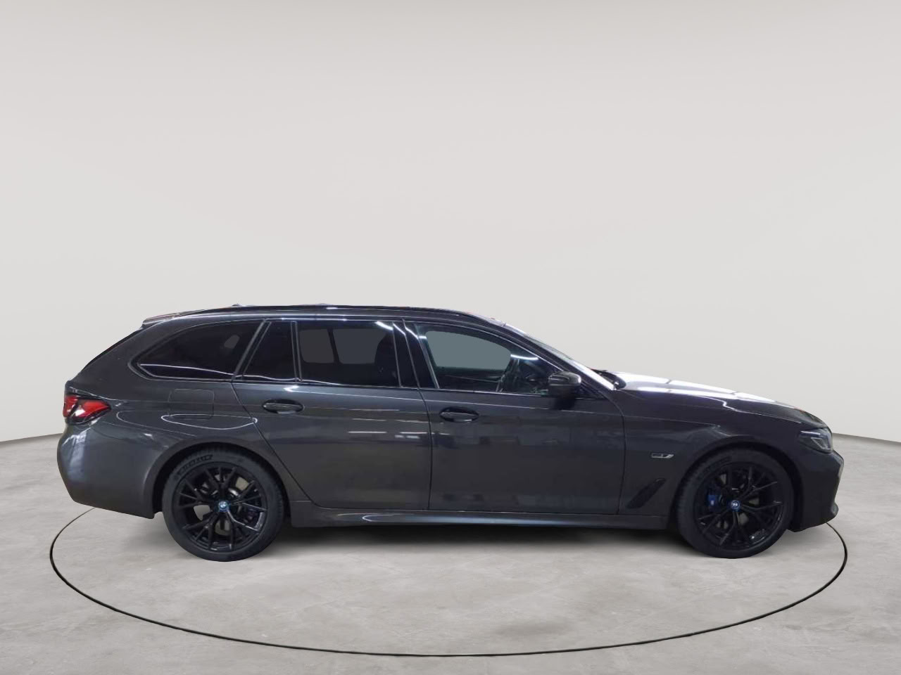 Bmw 530e Touring Aut. 3