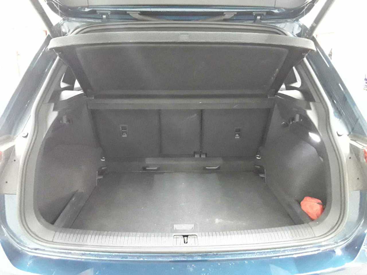 Volkswagen Tiguan 2.0 TDI SCR DSG R-Line 15
