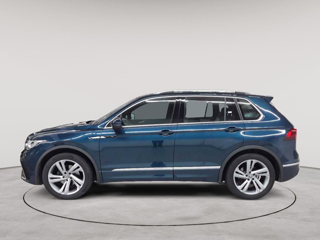 Volkswagen Tiguan 2.0 TDI SCR DSG R-Line 6
