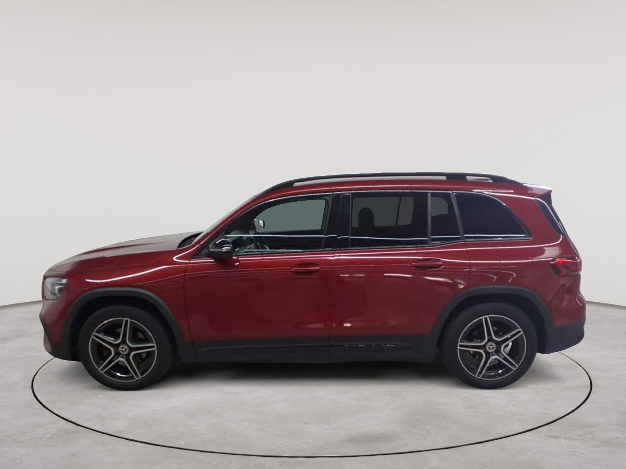 Mercedes-Benz GLB 200 7G-DCT AMG Line 6