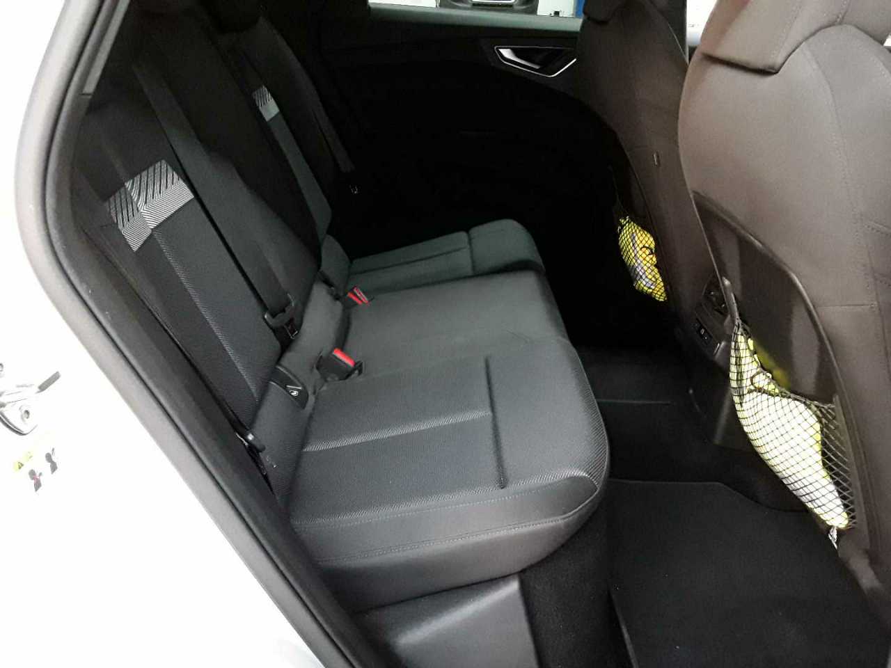Audi Q4 e-tron 40 Sportback 14