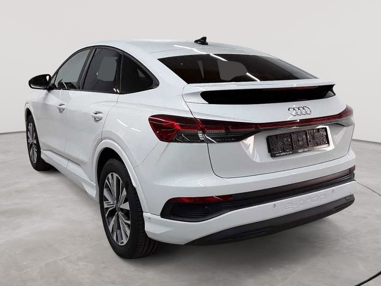 Audi Q4 e-tron 40 Sportback 5