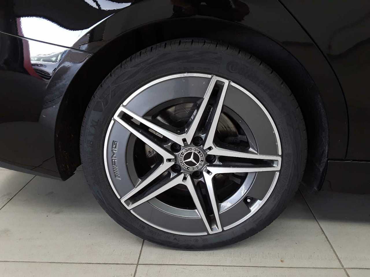 Mercedes-Benz C 200 d 9G-TRONIC AMG Line Advanced 18
