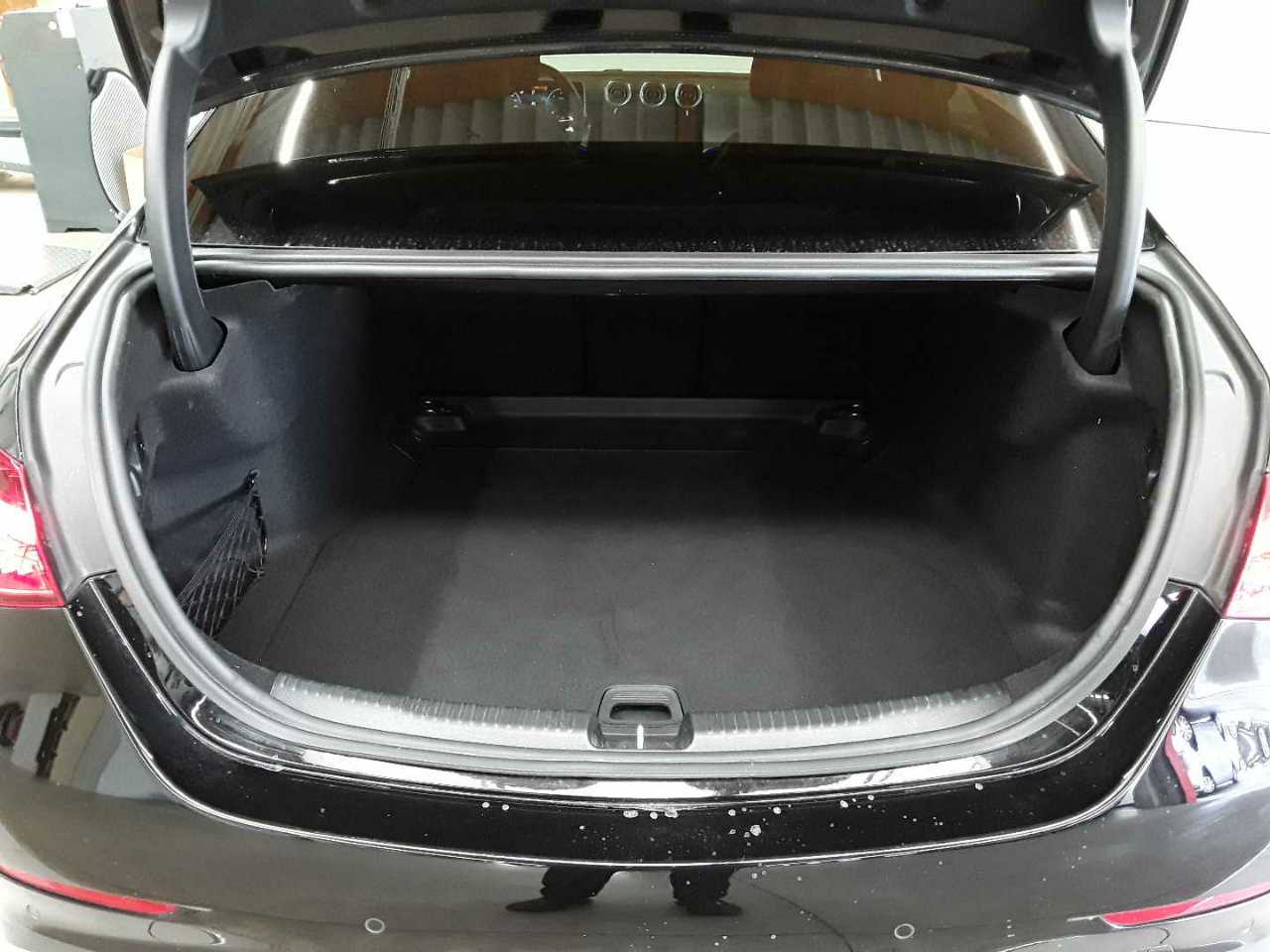 Mercedes-Benz C 200 d 9G-TRONIC AMG Line Advanced 15