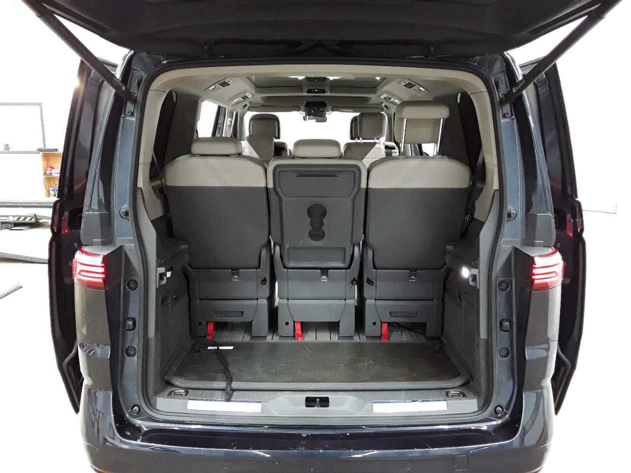 Vw Multivan 2,0 TDI SCR LÜ Style 15