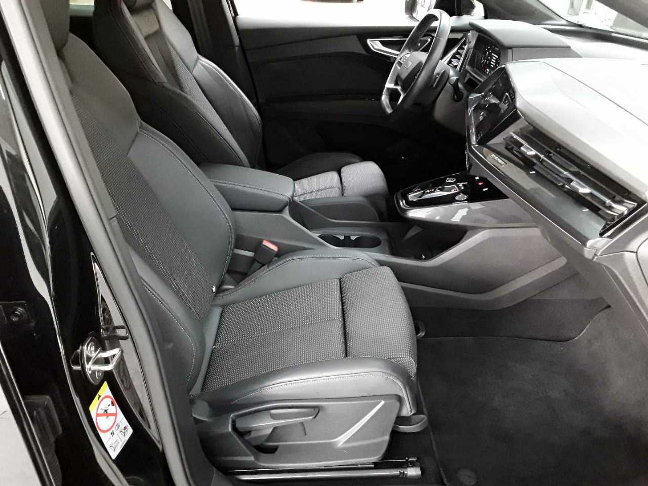 Audi Q4 e-tron 40 Sportback 8