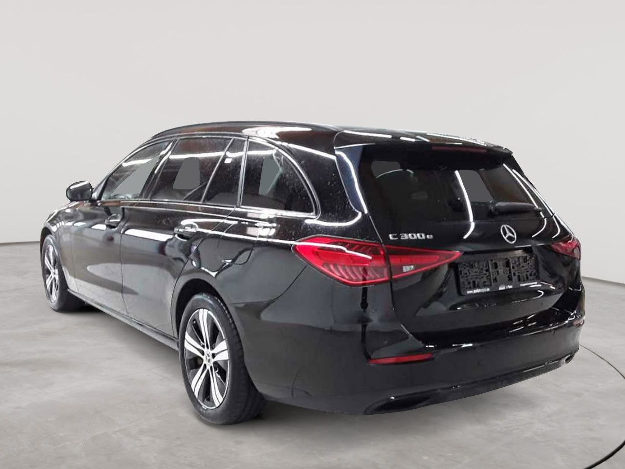 Mercedes-Benz C 300 e T 9G-TRONIC 5