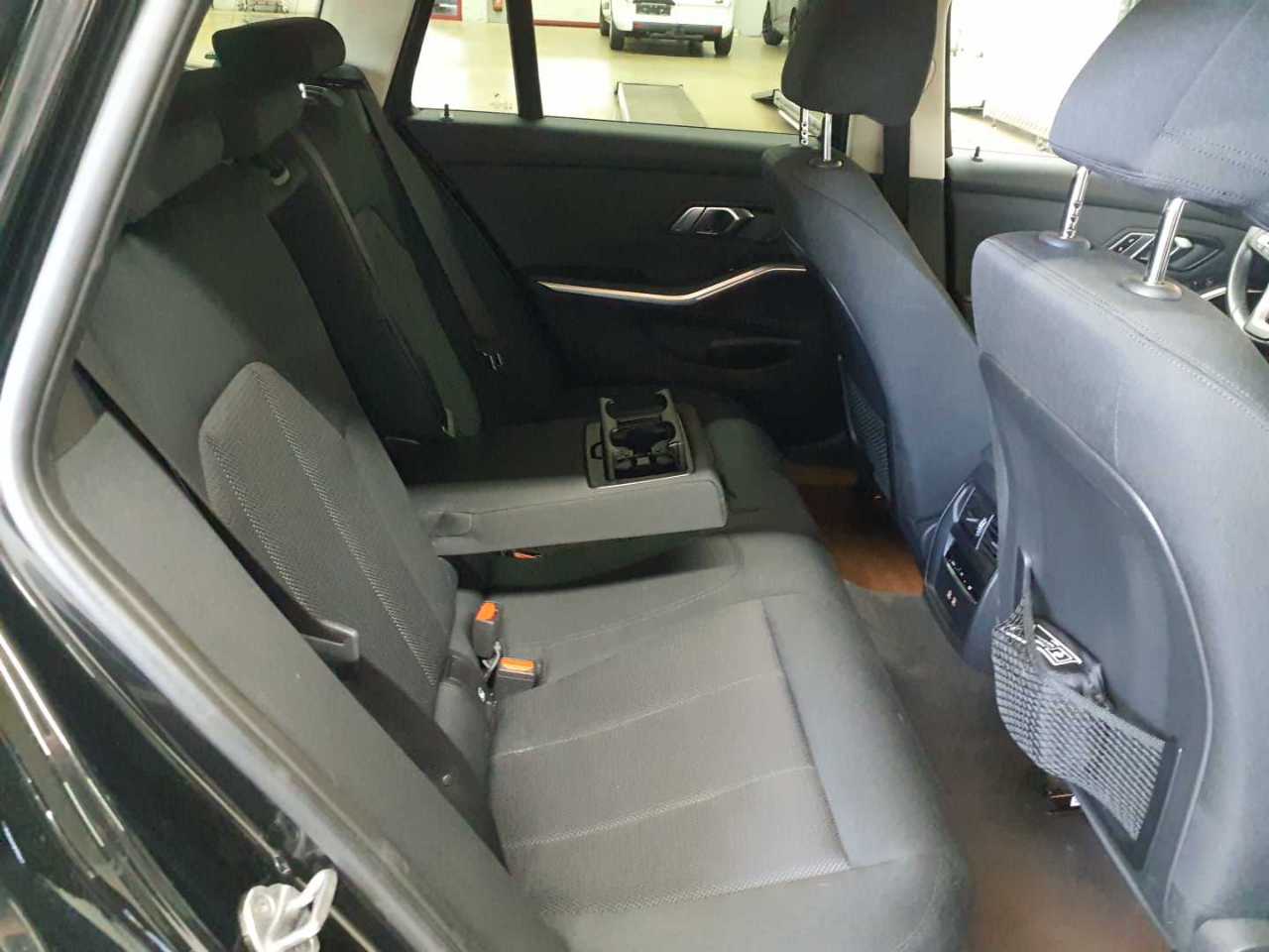 Bmw 320d Touring Aut. 13