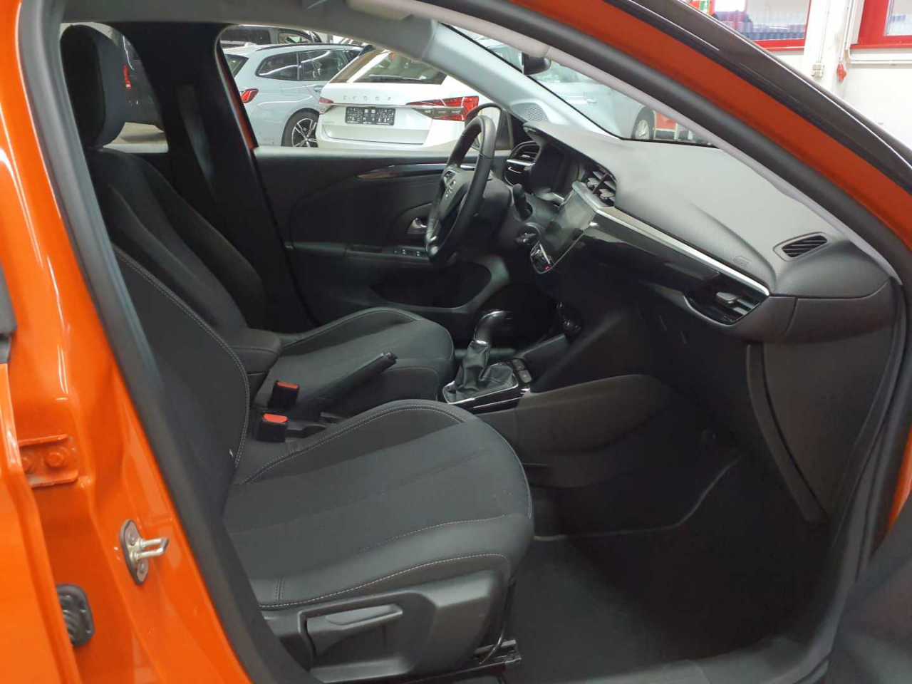 Opel Corsa 1.2 Start/Stop Elegance 8