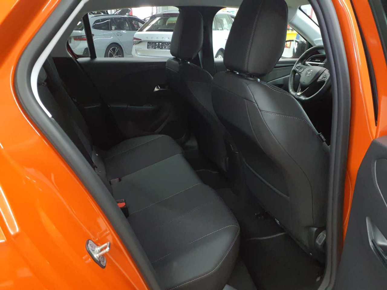 Opel Corsa 1.2 Start/Stop Elegance 14
