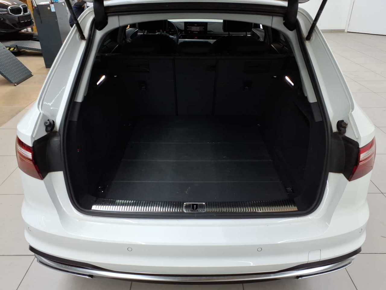 Audi A4 Avant 40 TDI quattro S tronic advanced 15