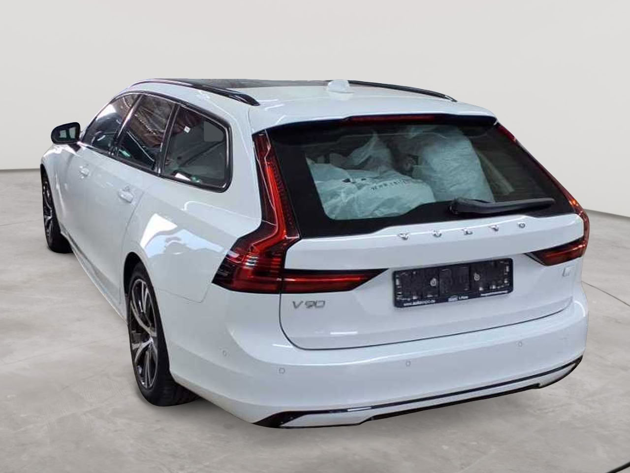 Volvo V90 T6 Recharge AWD Geartronic RDesign Expression 5