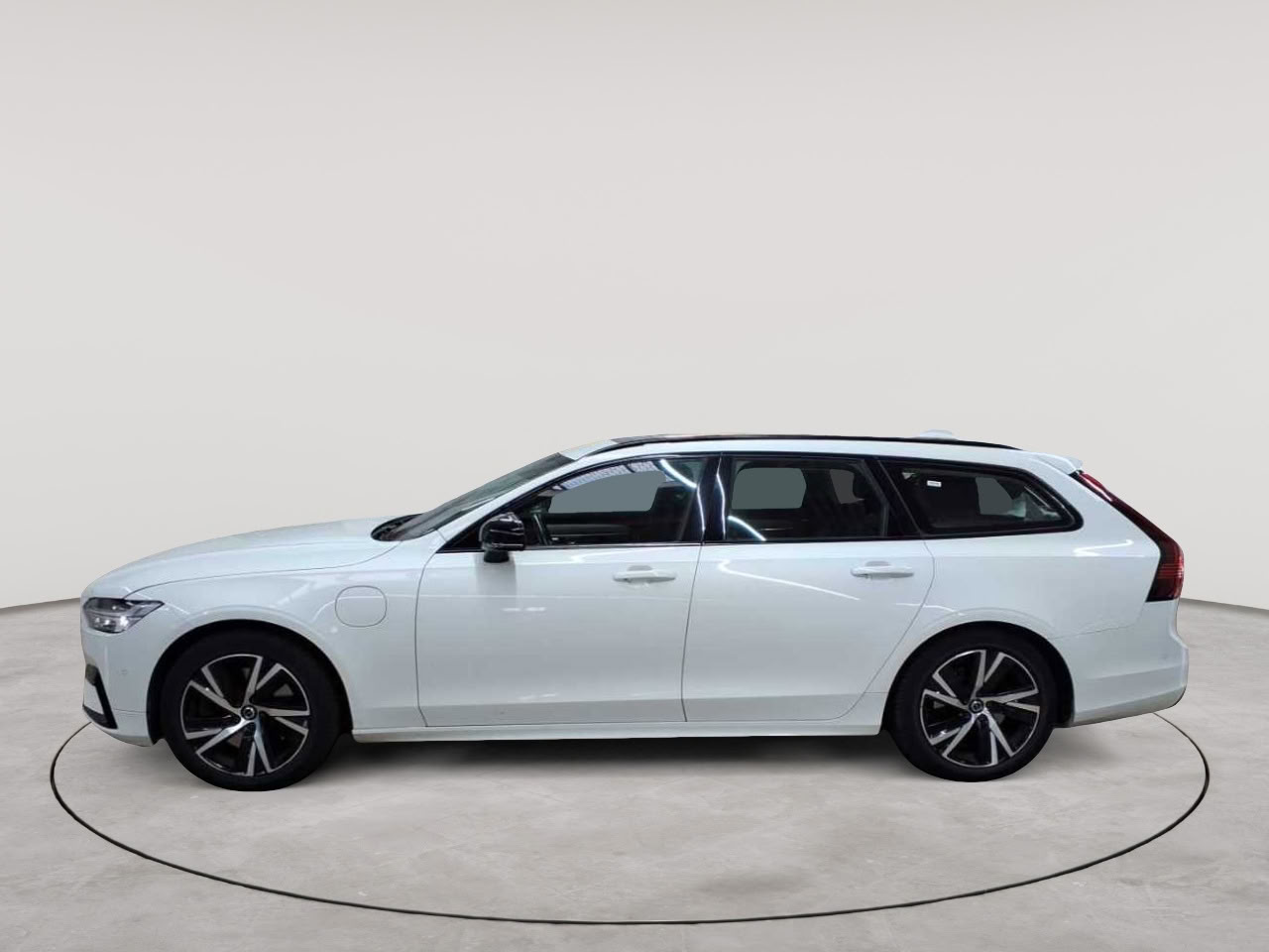 Volvo V90 T6 Recharge AWD Geartronic RDesign Expression 6