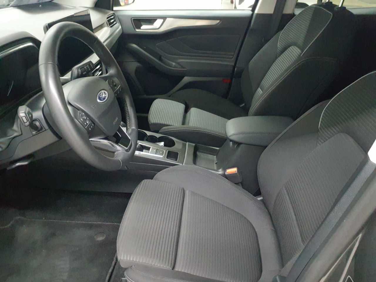 Ford Focus Turnier 1.5 EcoBlue Start-Stopp-System Aut. TITANIUM 7