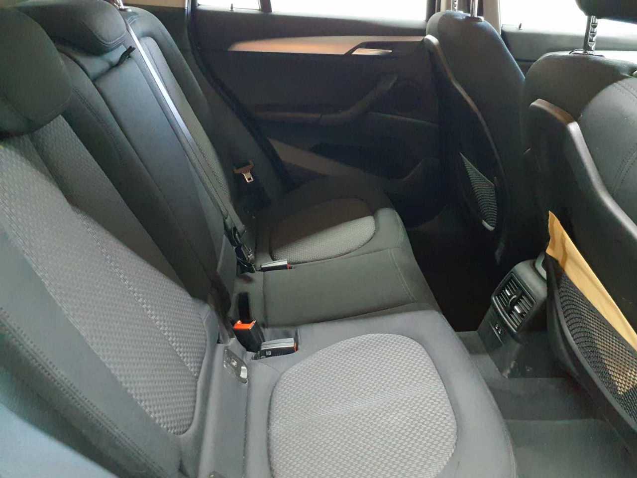 BMW X1 sDrive18d Aut. Advantage 14
