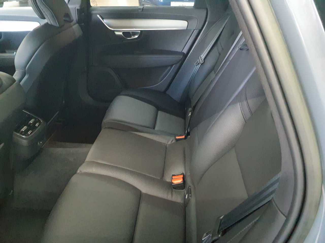 Volvo V90 B4 D Ultimate Dark 14