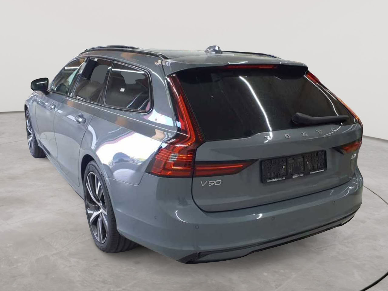 Volvo V90 B4 D Ultimate Dark 5