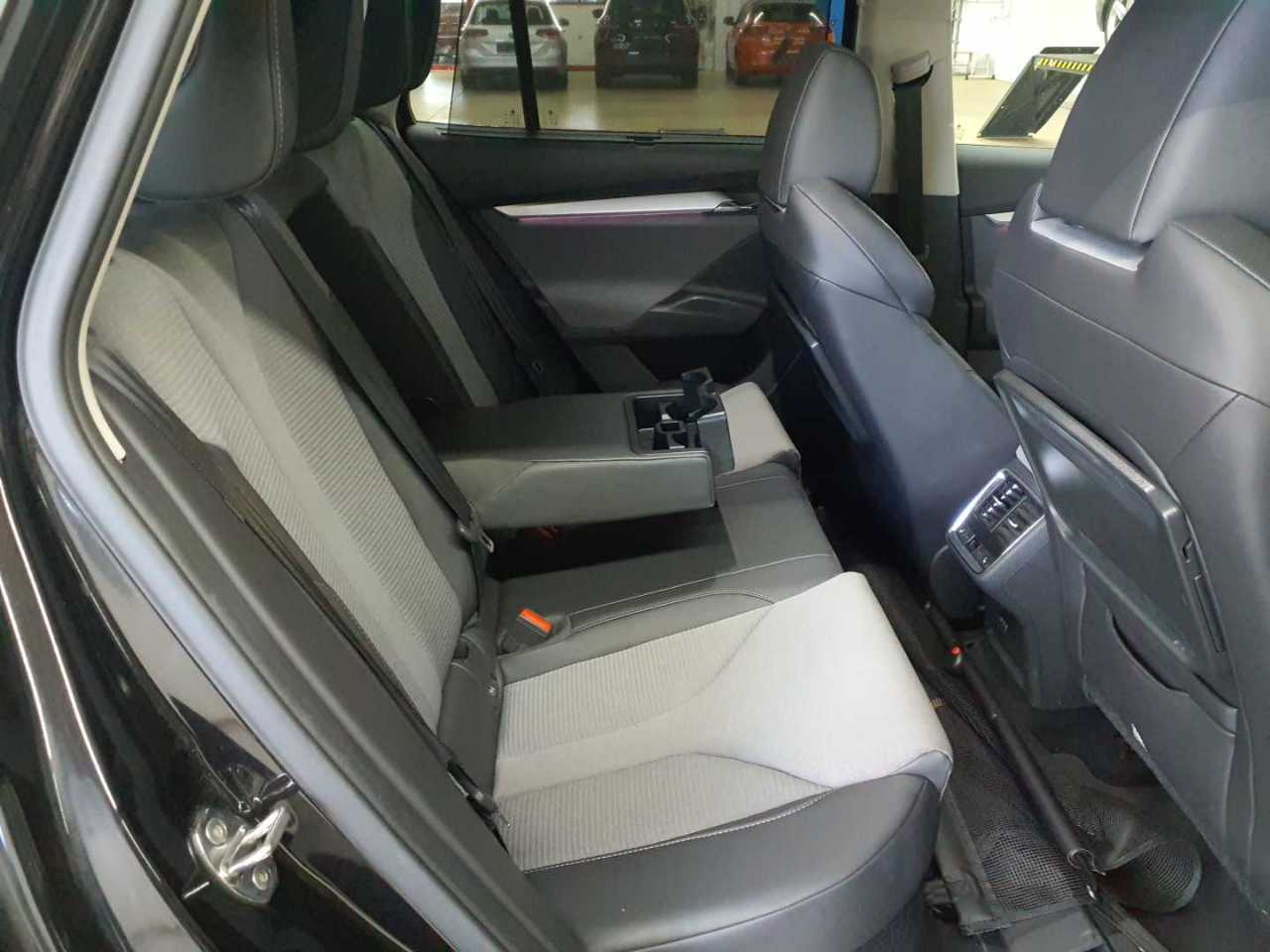 Skoda Enyaq iV 80 13