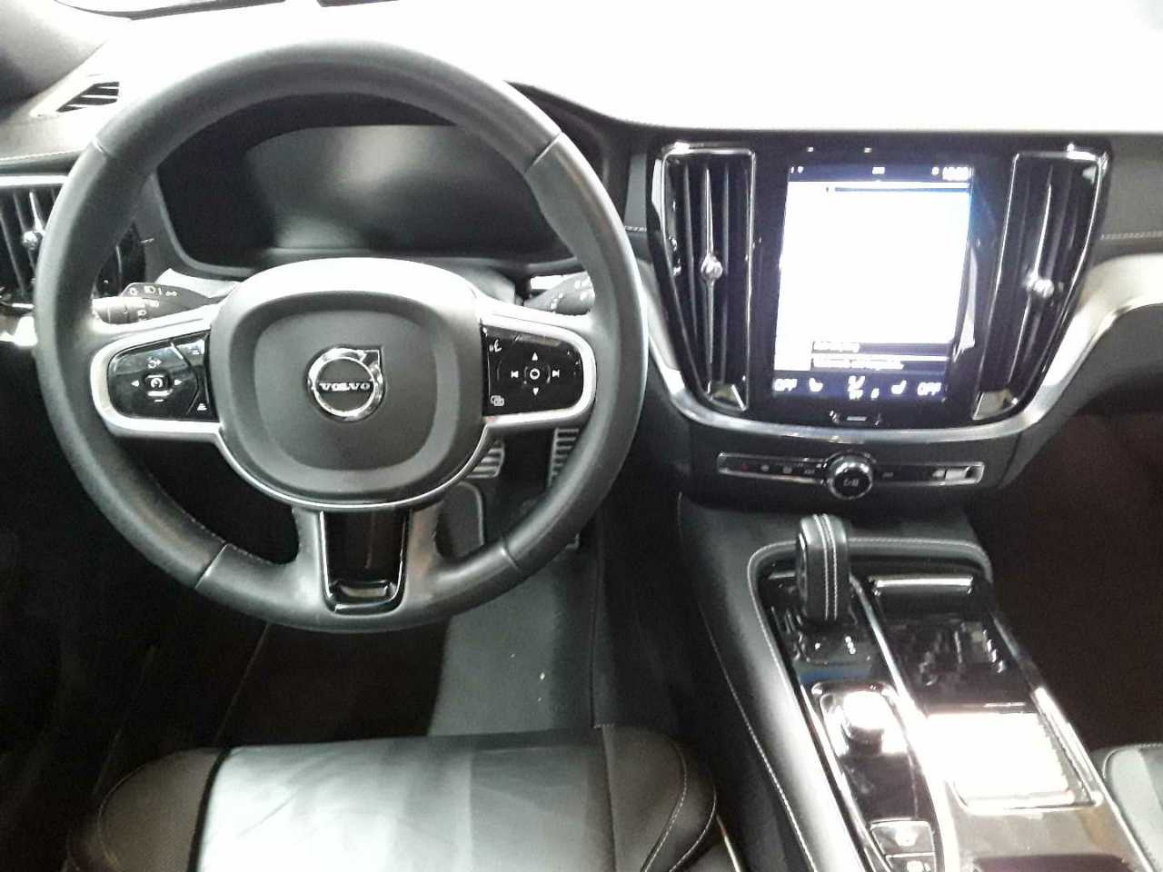 Volvo V60 T6 AWD Recharge Geartronic RDesign 10