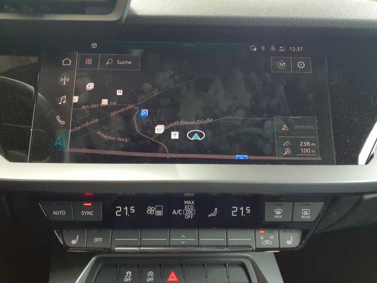 Audi A3 35 TDI Sportback 12