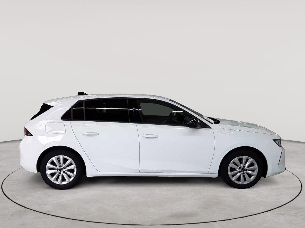 Opel Astra 1.2 Turbo Elegance 3