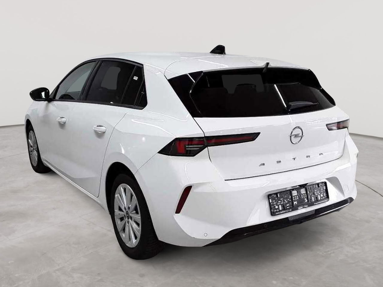 Opel Astra 1.2 Turbo Elegance 5