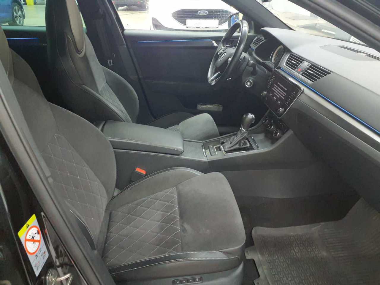 Skoda Superb Combi 1.4 TSI iV DSG Sportline 7