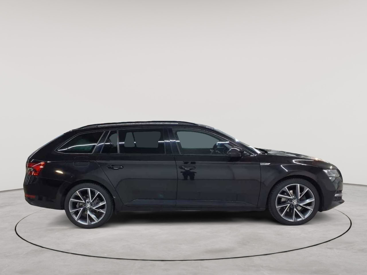 Skoda Superb Combi 1.4 TSI iV DSG Sportline 3