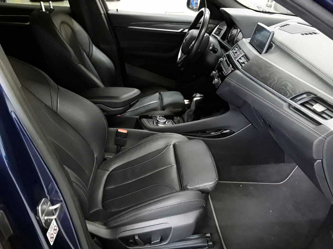 BMW X2 xDrive25e Advantage Plus 8