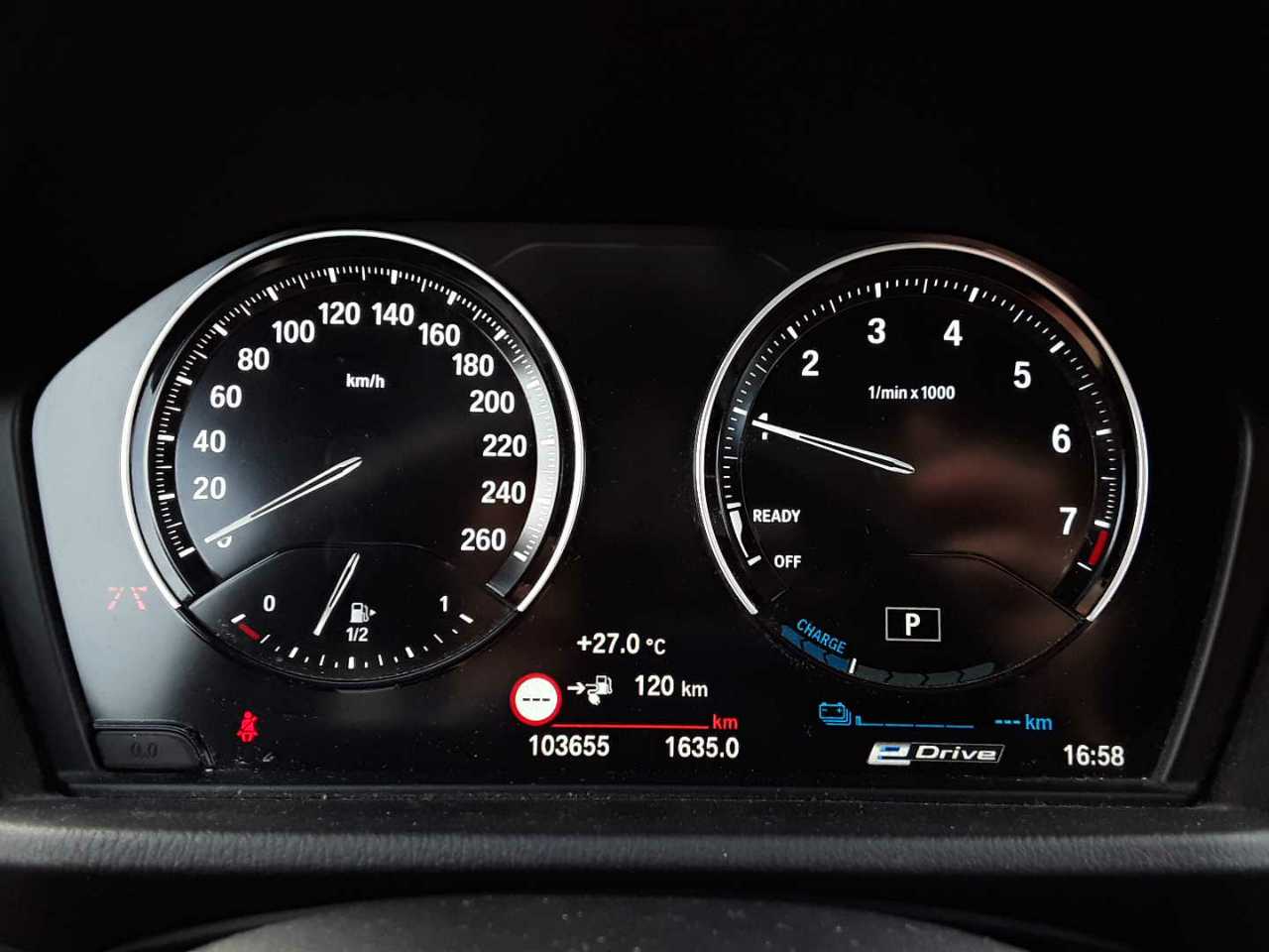 BMW X2 xDrive25e Advantage Plus 11