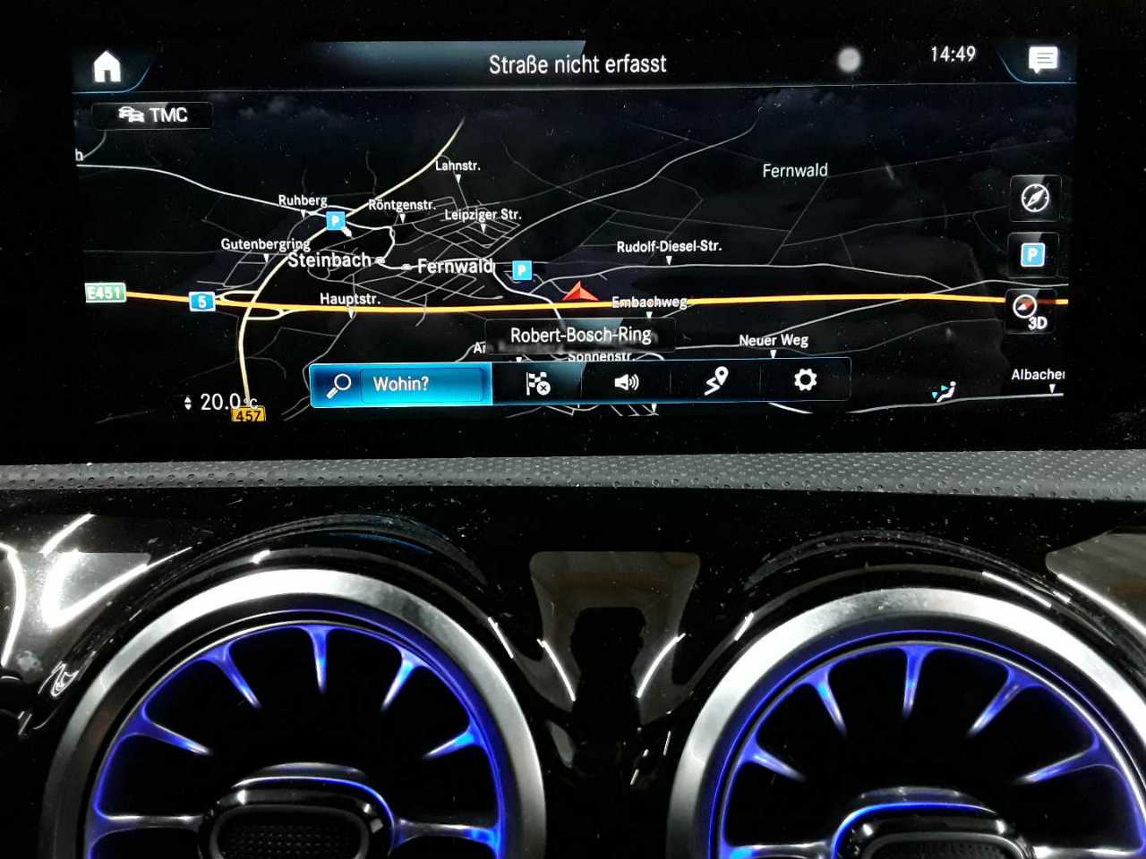 Mercedes-Benz CLA 250 7G-DCT AMG Line 12